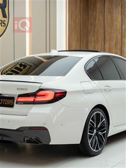 بی ئێم دەبڵیو سیریەس 5